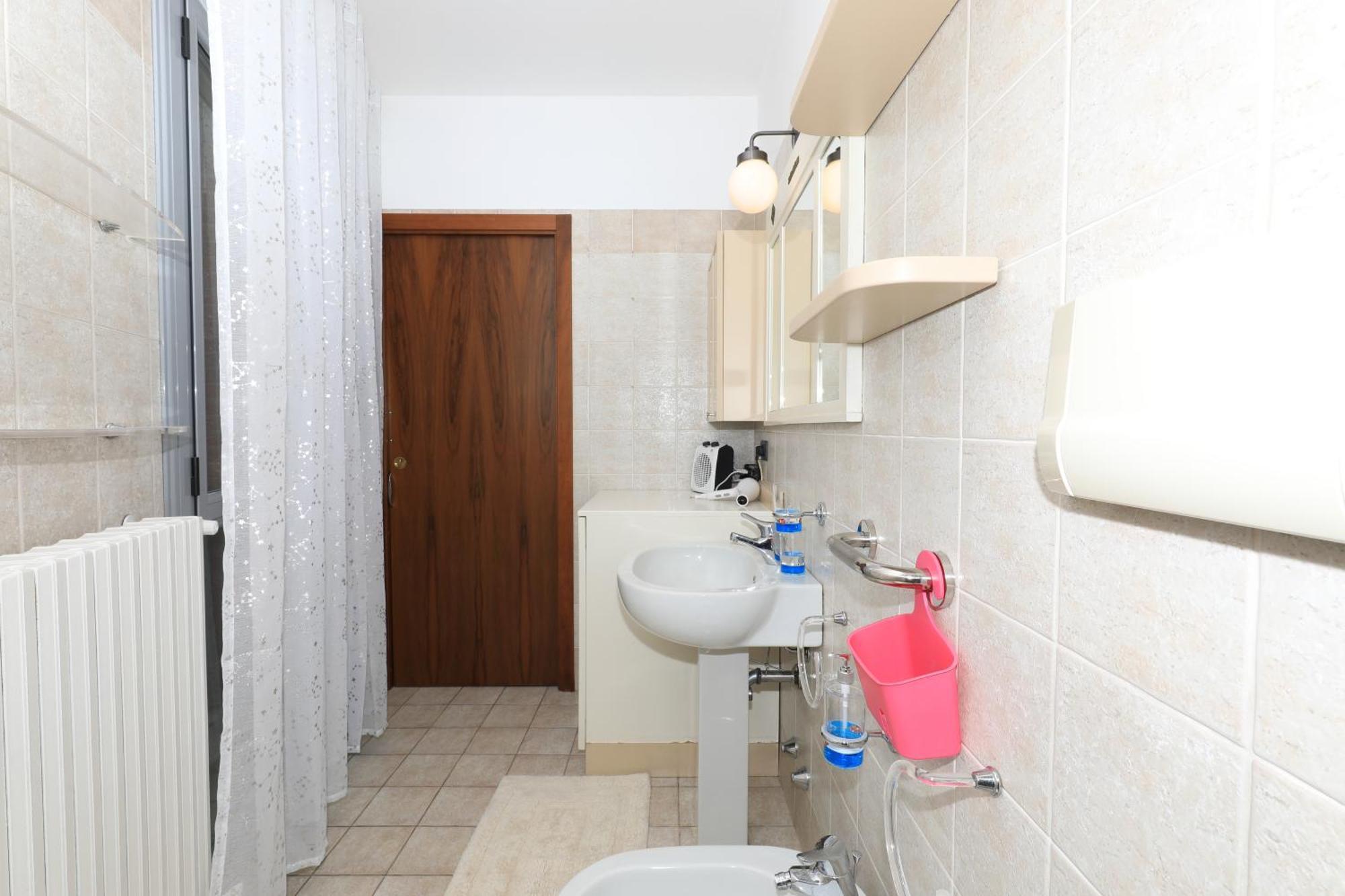 Apartment Luxury W Garage Happy *